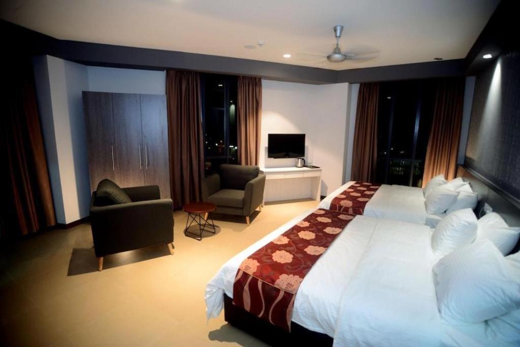 Star-Well Hotel Kuala Lipis Exteriör bild