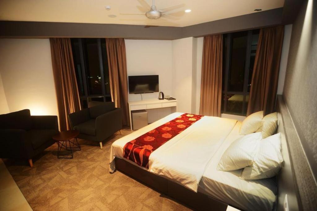 Star-Well Hotel Kuala Lipis Exteriör bild