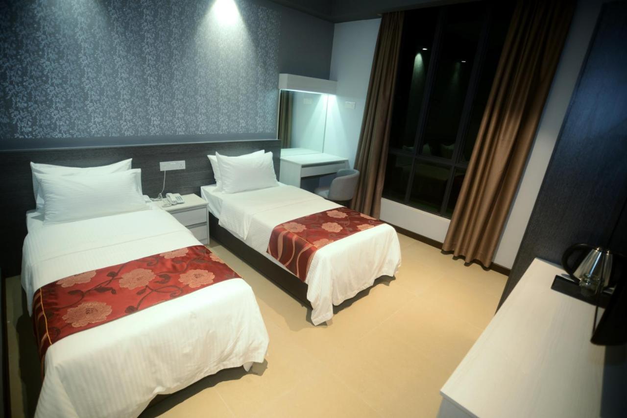 Star-Well Hotel Kuala Lipis Exteriör bild