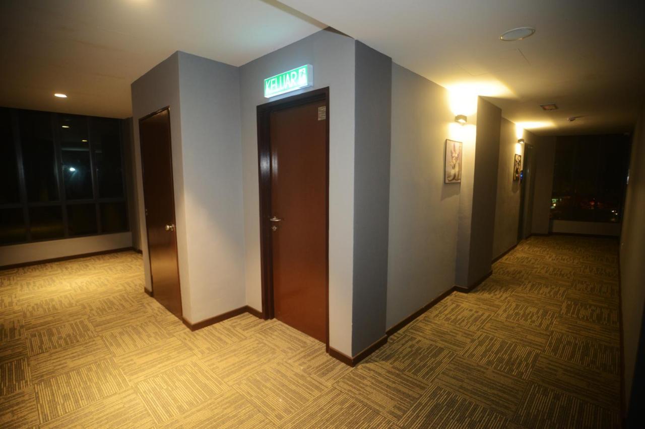 Star-Well Hotel Kuala Lipis Exteriör bild